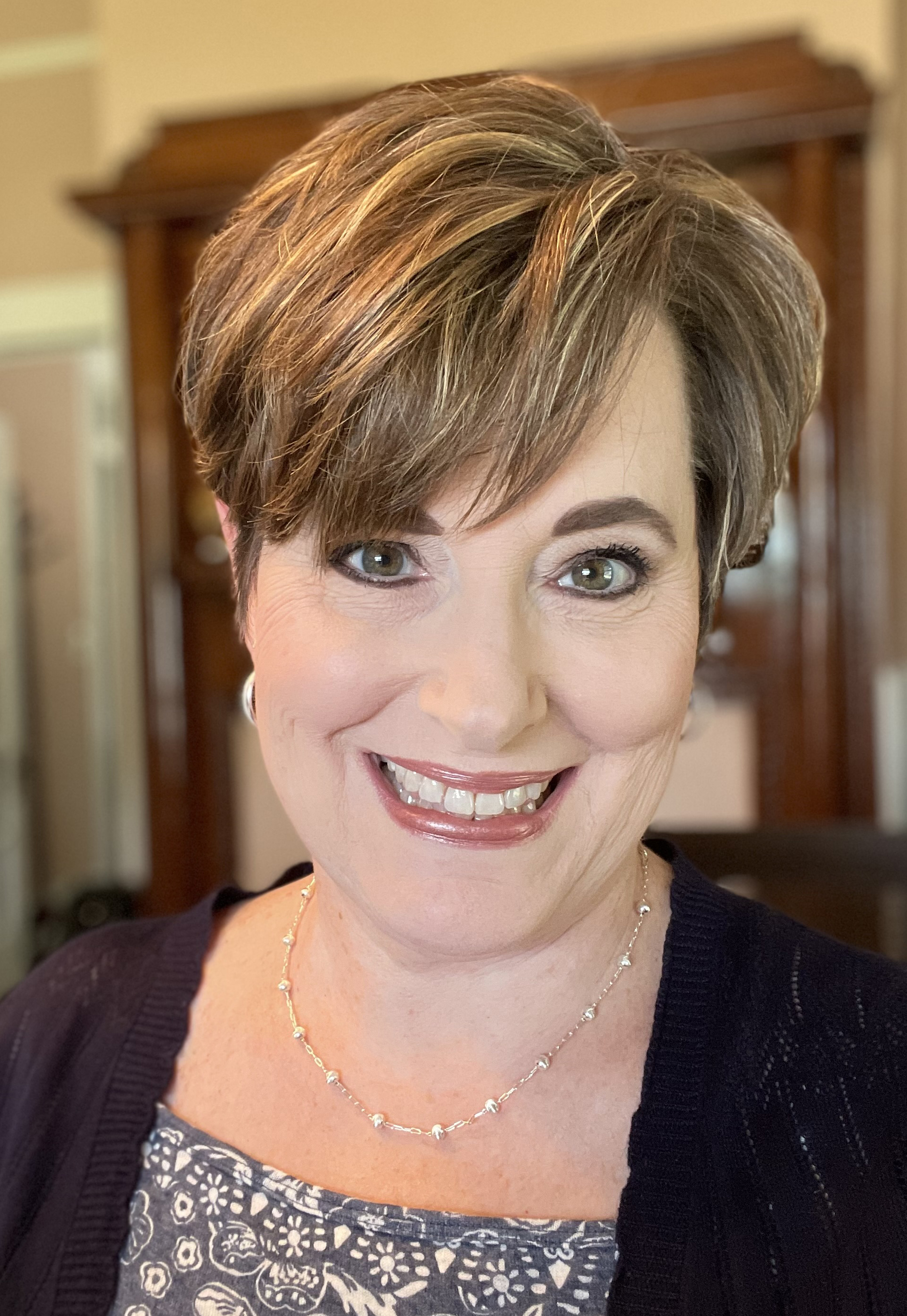 Profile photo of Tracey Tomlin