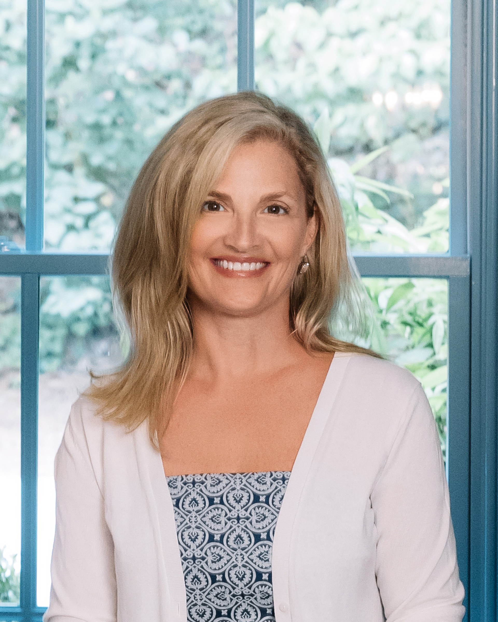 Profile photo of Lindsay Dendy