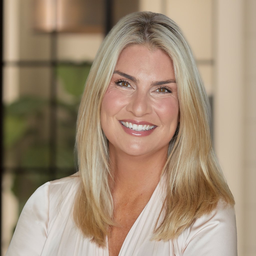 Profile photo of Lauren Cole