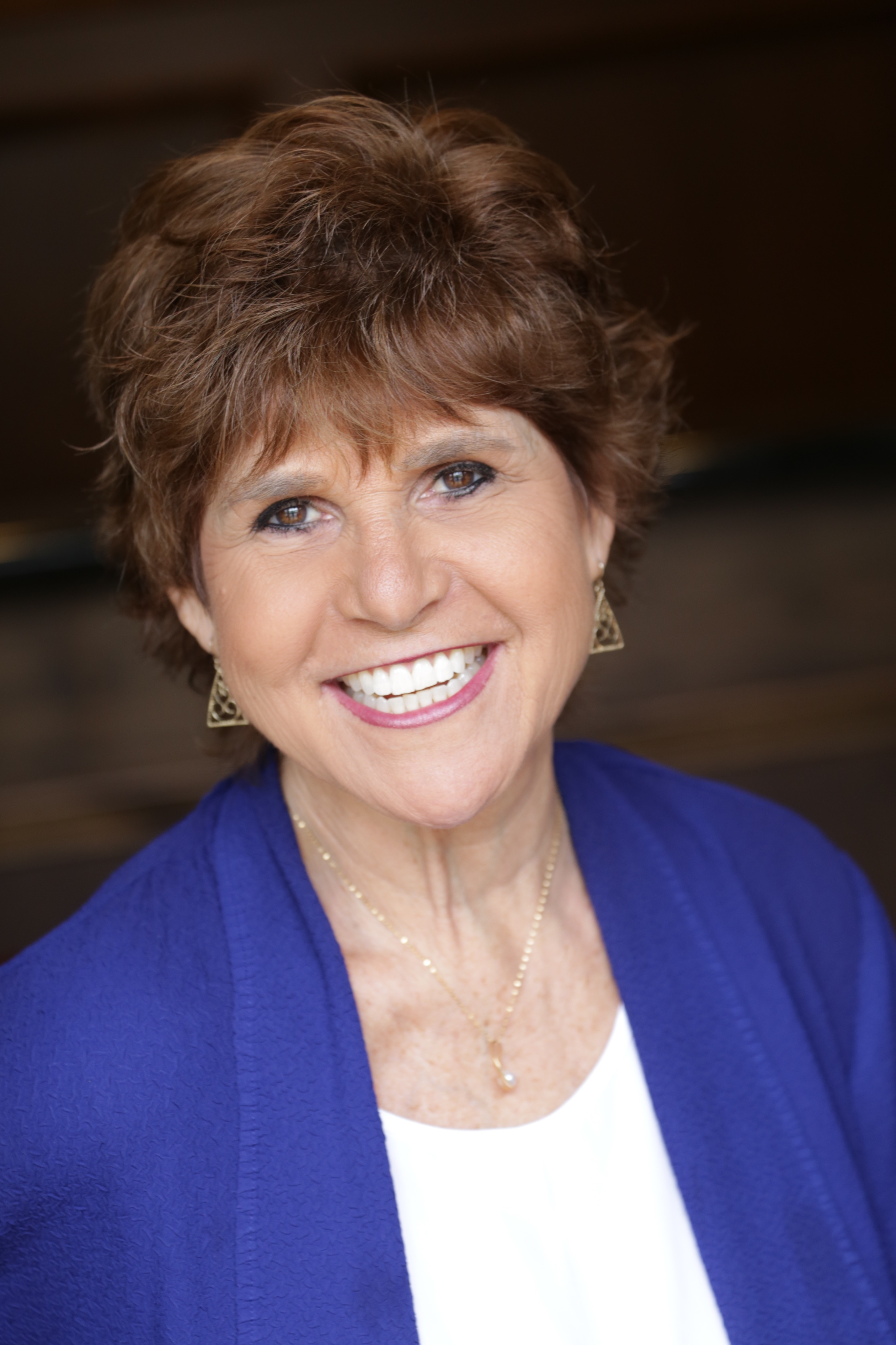 Profile photo of Julie Frisbie